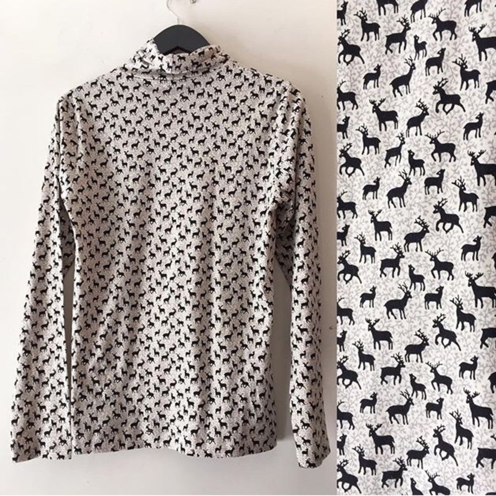 LL Bean printed turtleneck